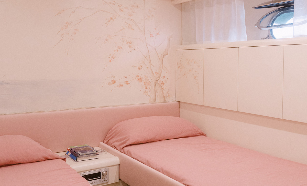 cabina room positano mare luna yacht